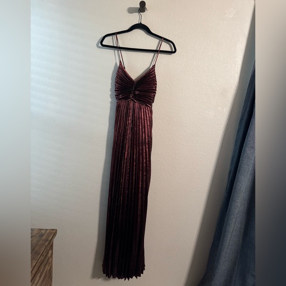 Express formal dress - Picture 1 of 6